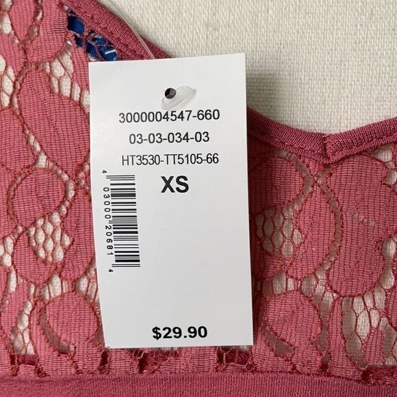 RICKI'S Lace Trim Double-V Tee Size Extra Small - Picture 7 of 11